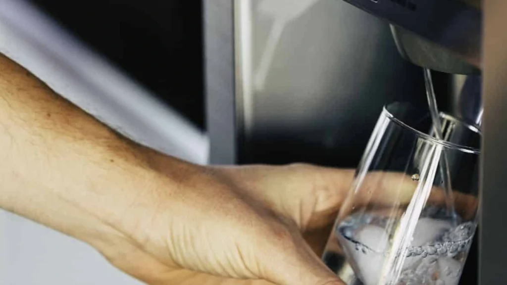 صيانة مبرد مياه وايت ويل